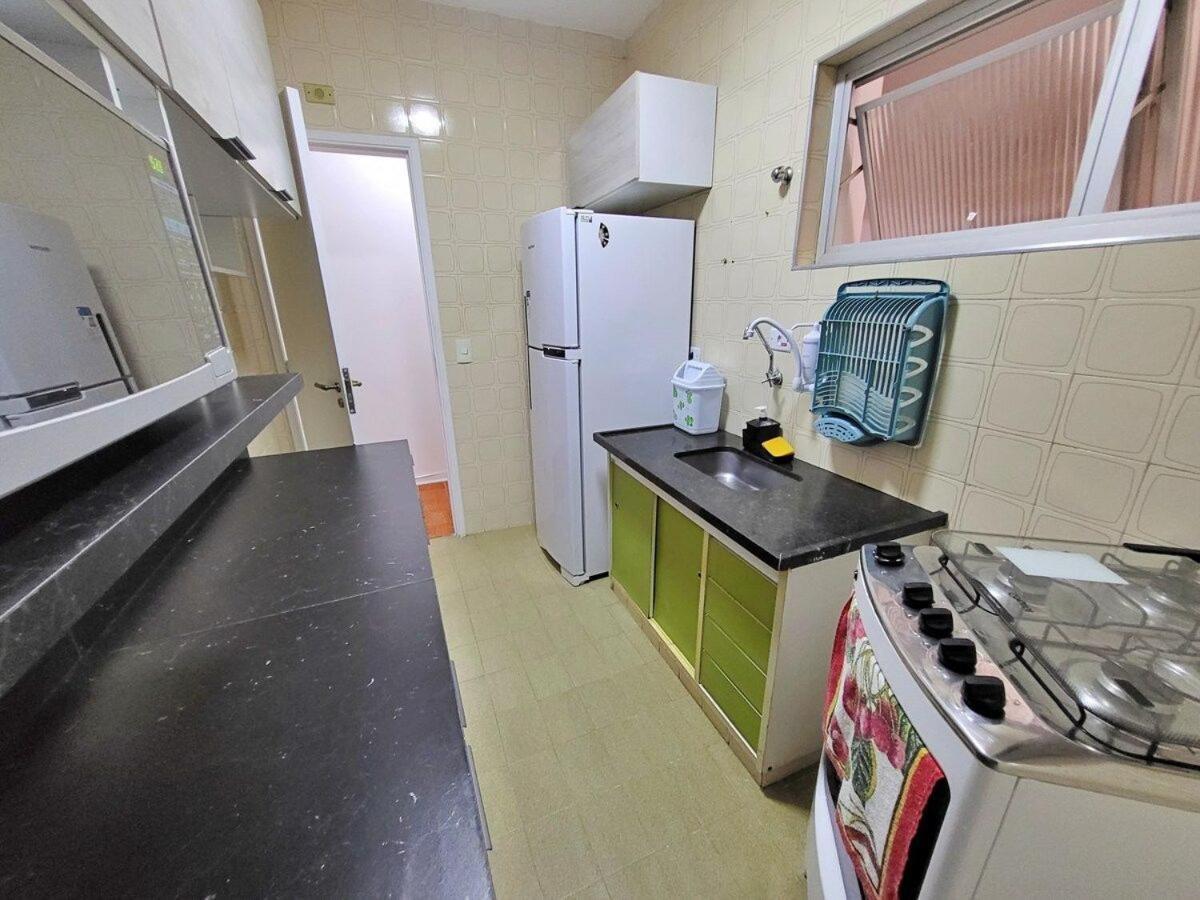 Ap 02 Dorms - Enseada - Com Sacada, Ar-Cond, Wi-Fi, 01 Vaga, Lado Praia غوارويا المظهر الخارجي الصورة